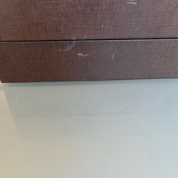 LV Gift Box Medium Sized Vintage Chocolate Brown - Picture 6 of 7